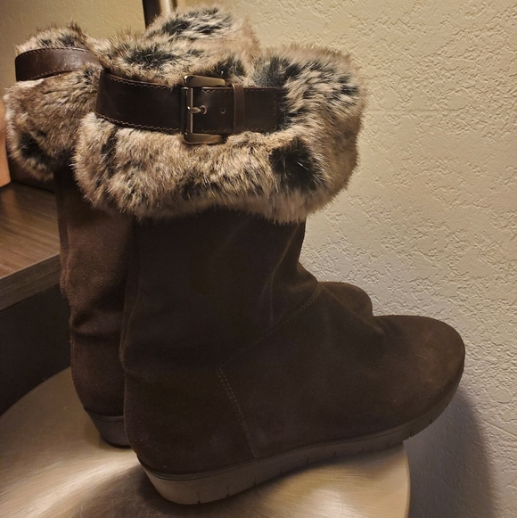Aqualtalia Walda Fur Trimmed Boot SZ 6 - Picture 6 of 8